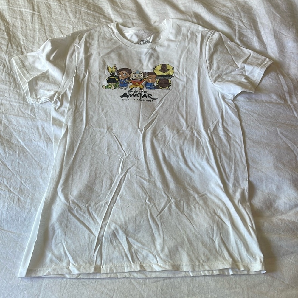 NWOT Avatar the last airbender T-Shirt